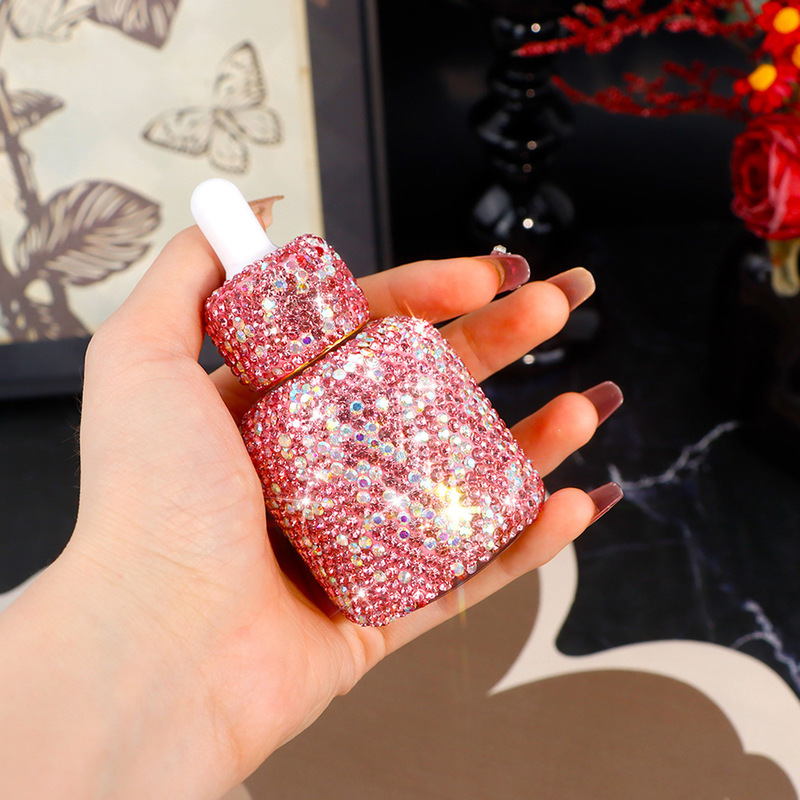 Esencje podróżne w stylu light – Luxury Skincare Essence recenzja i cena